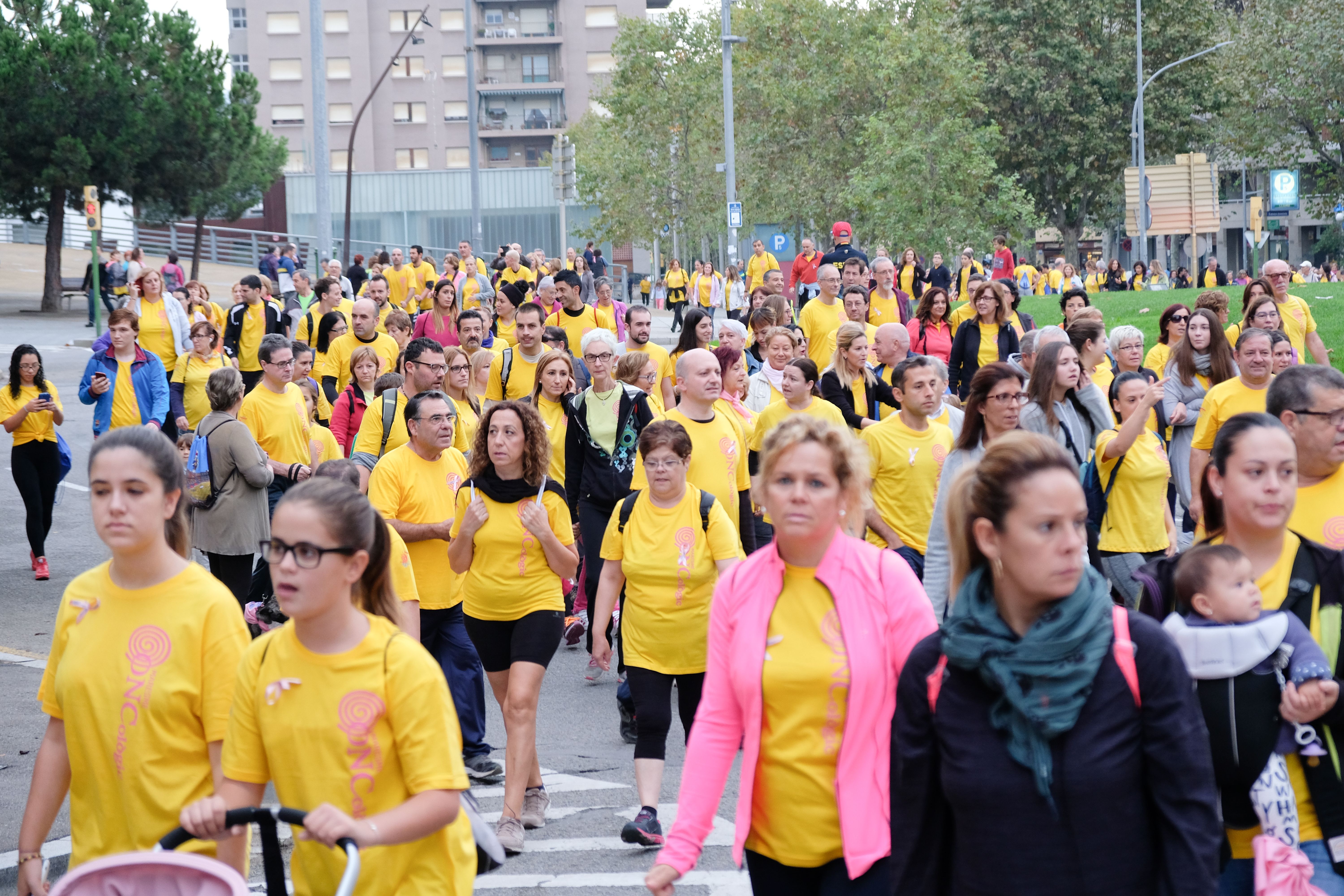 Una edició anterior de la Caminada contra el càncer de mama, organitzada per Maresme Oncològic