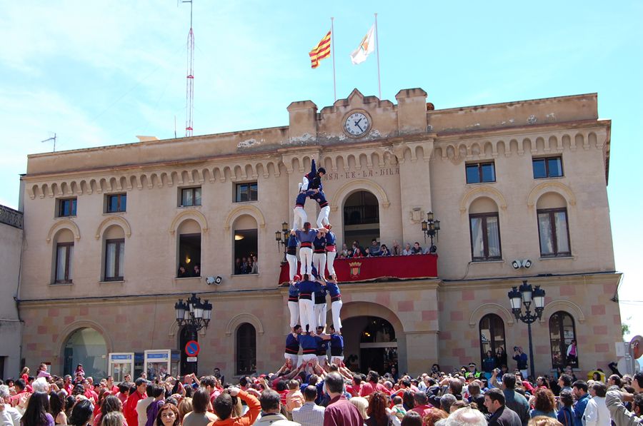 El consistori de Vilassar de Dalt, durant una actuació castellera. Foto: Ajuntament de Vilassar de Dalt
