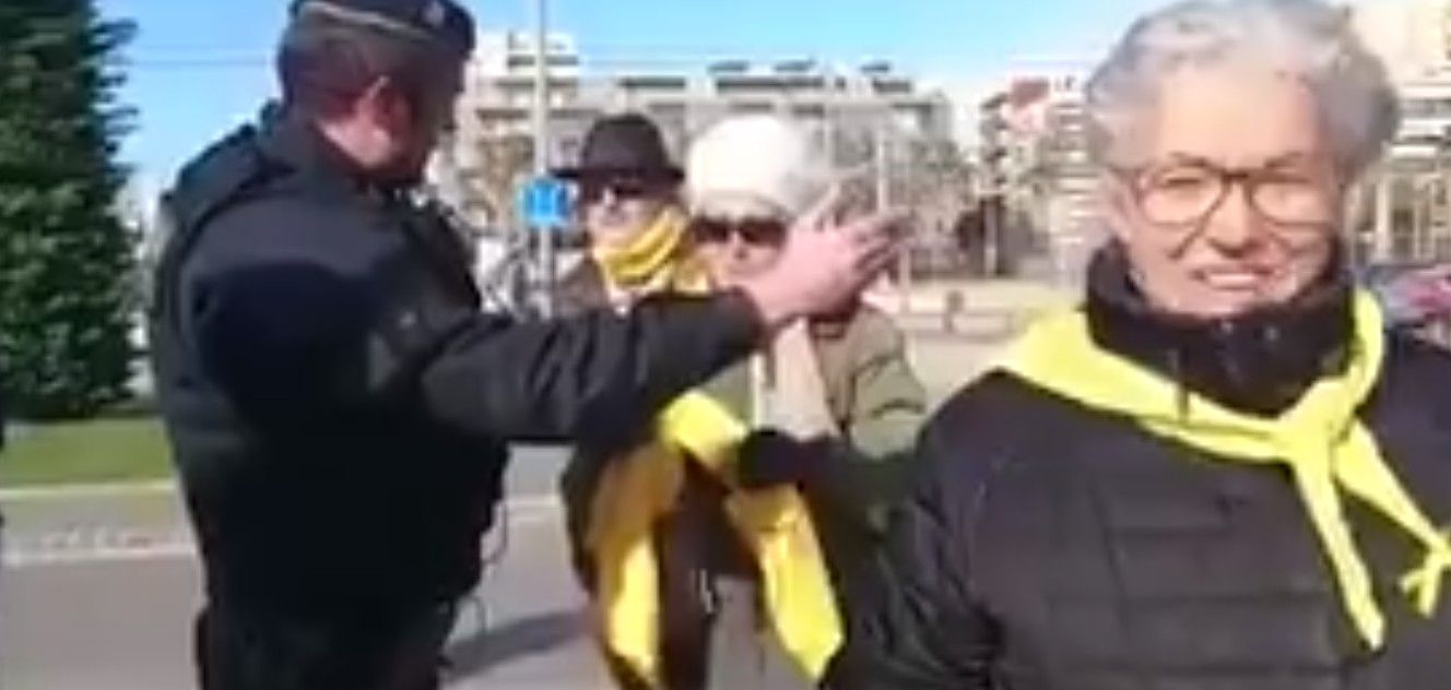 Captura del vídeo on es veuen els fets Captura del vídeo on es veuen els fets