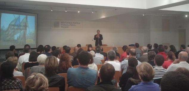 Un moment de la conferència Un moment de la conferència