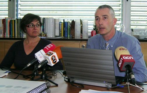 Llorenç Alerm, con la expresidenta de AMSA Quitèria Guirao, en 2011 Llorenç Alerm, con la expresidenta de AMSA Quitèria Guirao, en 2011