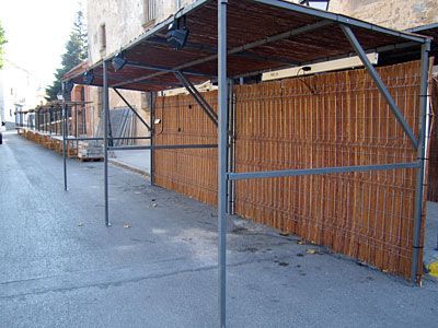 Les parades de la Fira ja ocupen bona part del seu recorregut