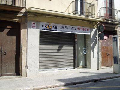 Fachada de la immboliària de la calle Argentona Fachada de la immboliària de la calle Argentona