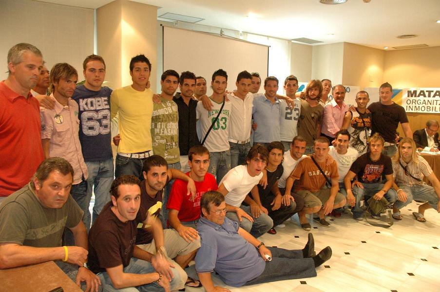 Primera foto de equipo para la temporada 2006-07