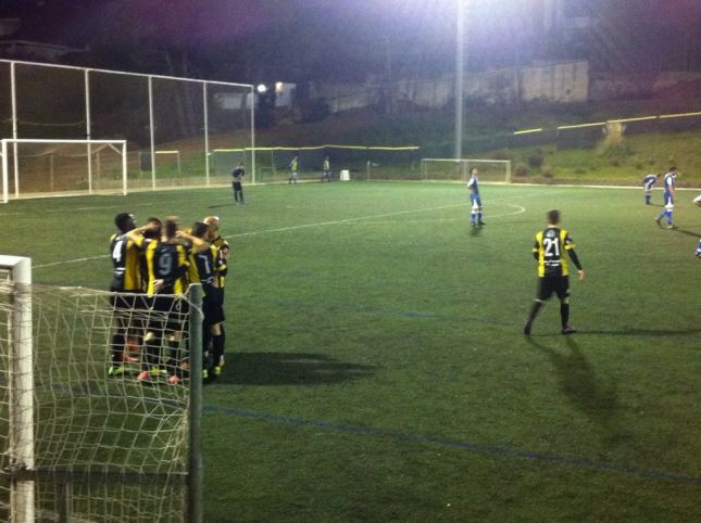 Celebración de uno de los goles. Foto: cemataro.cat