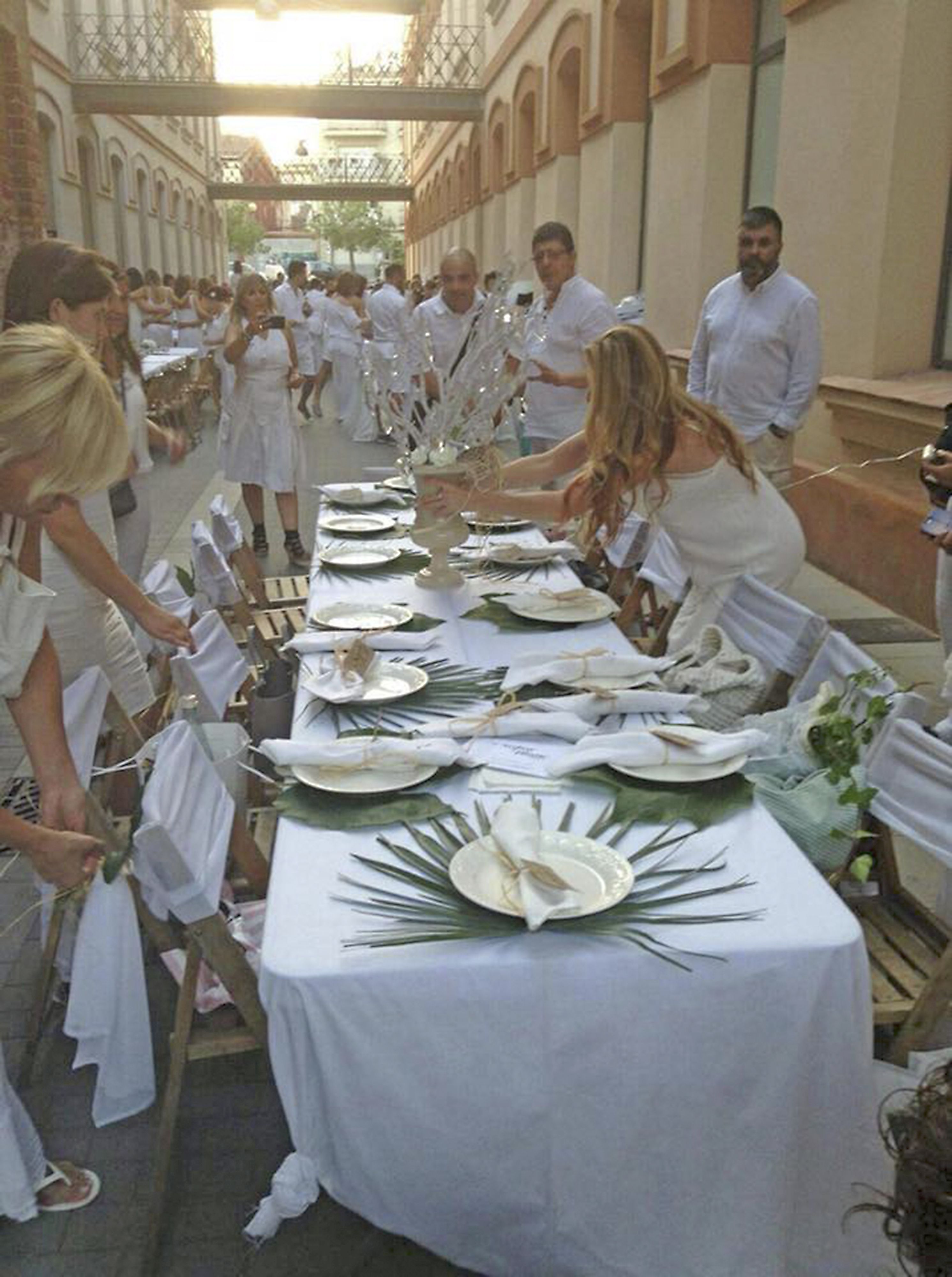 L'edició anterior del Sopar en Blanc