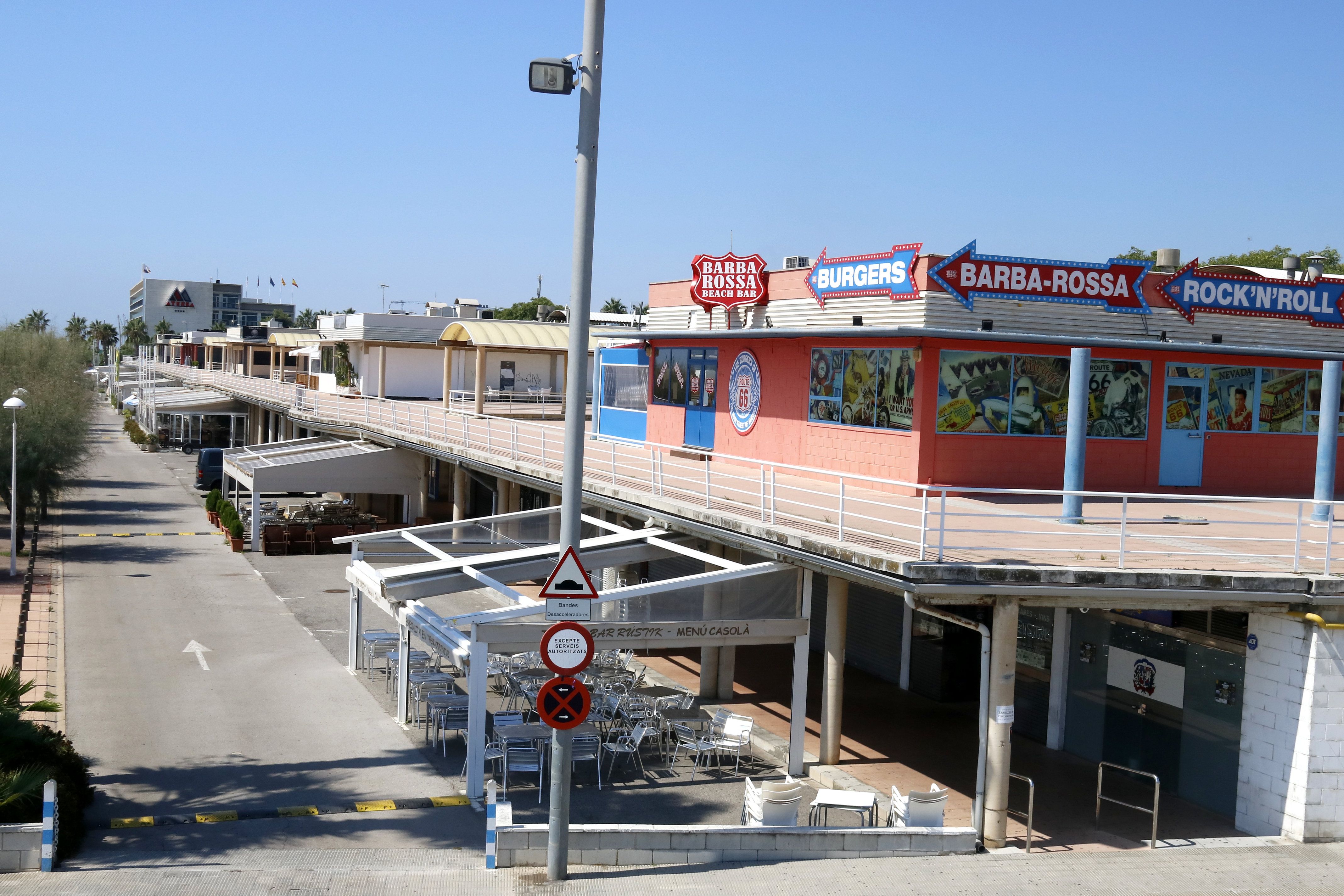 Imatge de la zona comercial del port de Mataró. Foto: ACN