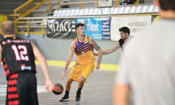 Bàsquet UE Mataró Feimat - CB Mollet. Foto: R.Gallofré