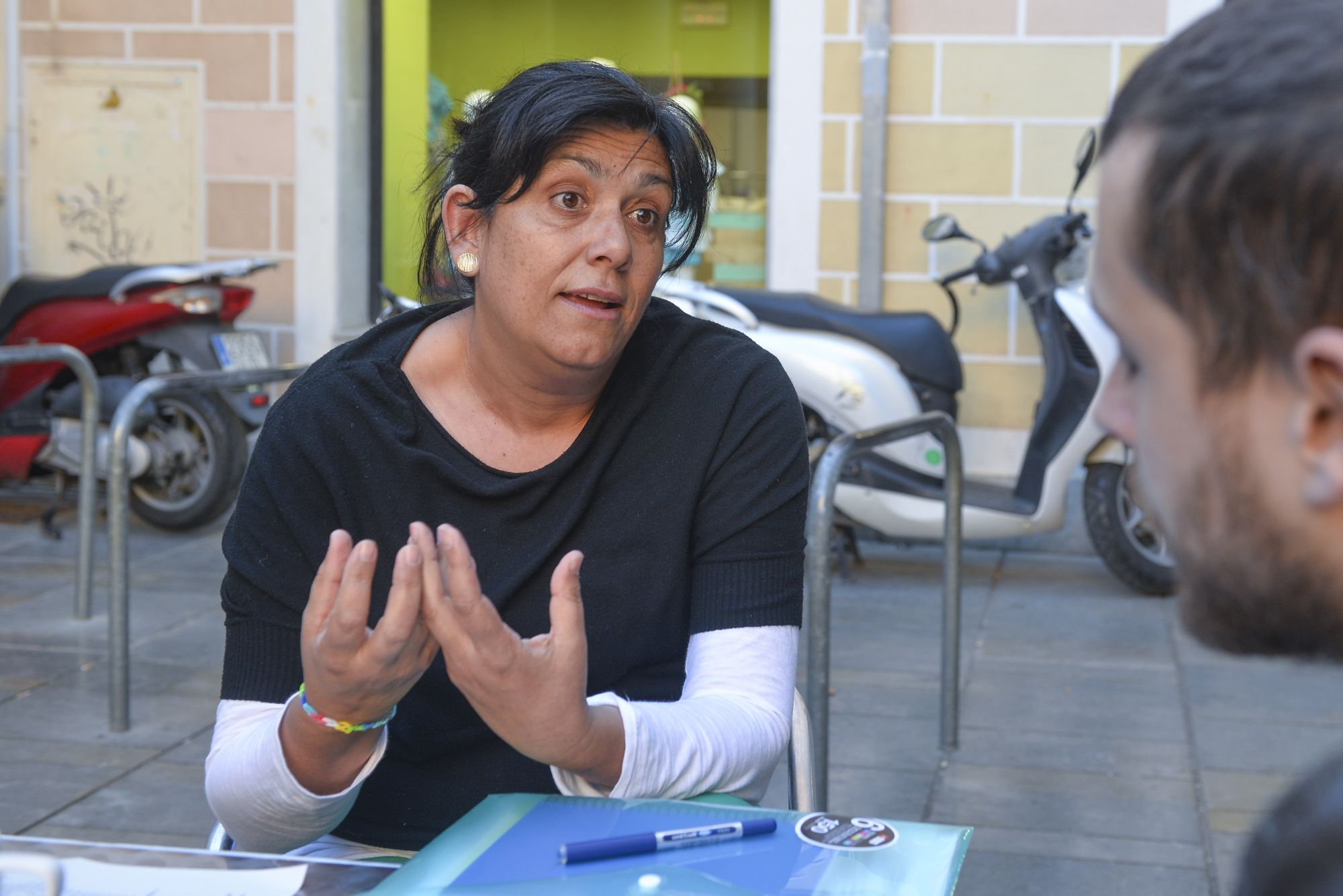 Carme Polvillo durante una entrevista. Foto: R.Gallofré