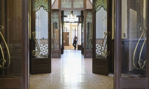 casa coll i regàs vertical