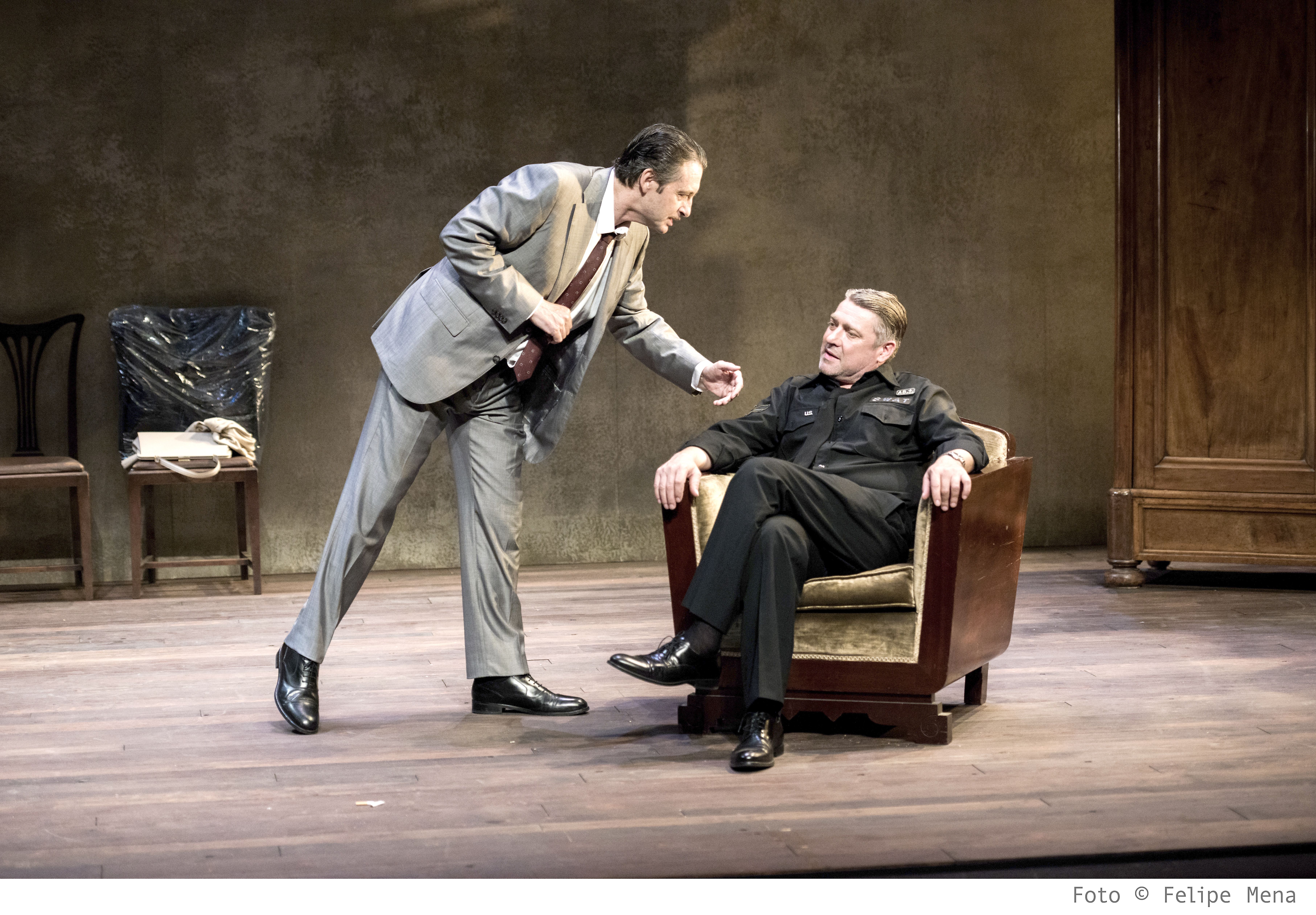 "El preu", protagonitzat per Pere Arquillué i Ramon Madaula