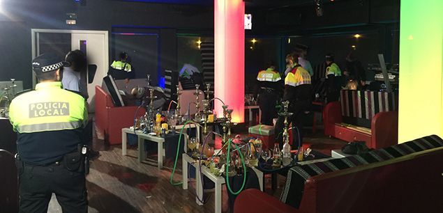 Interior del local durante la operación