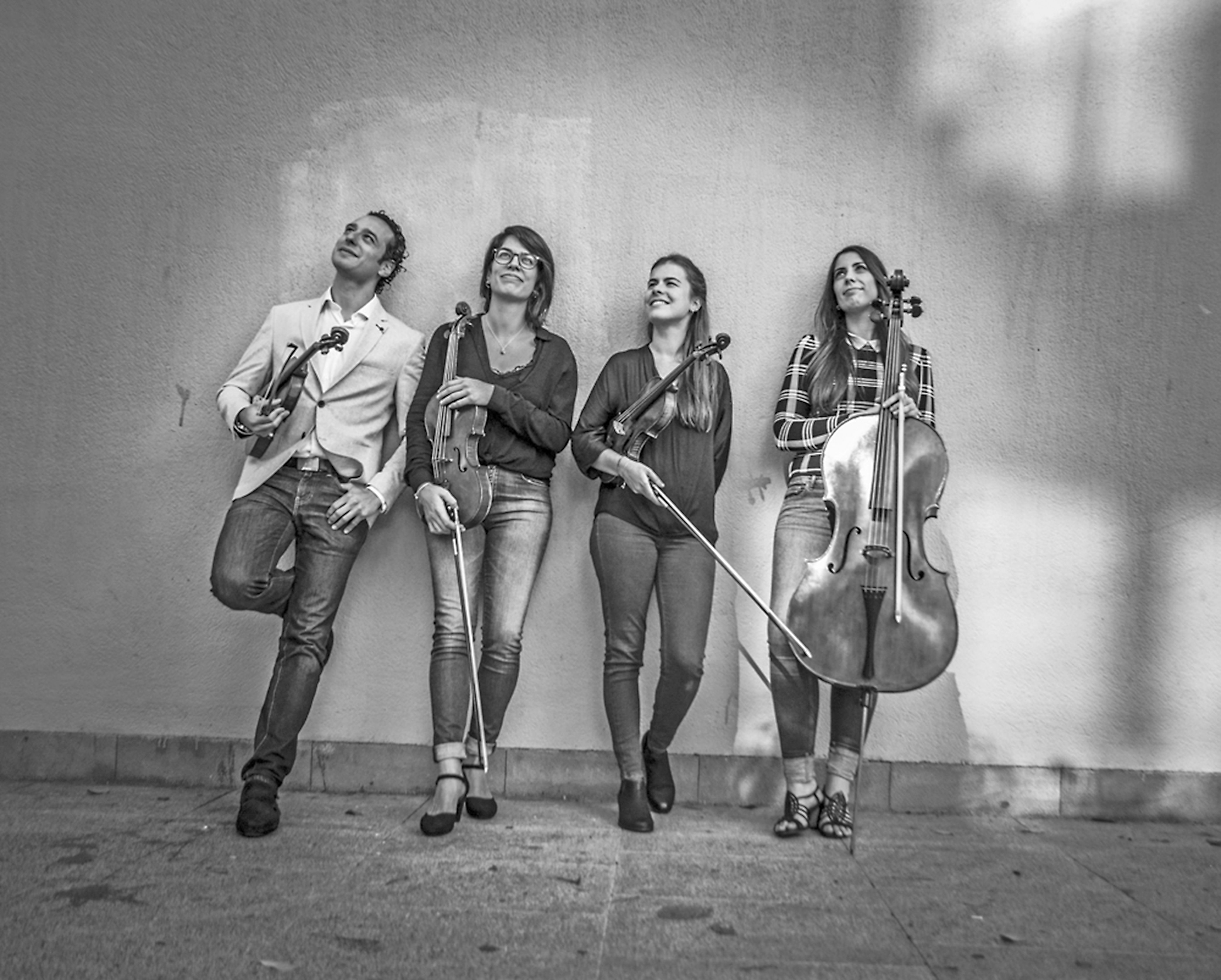 La formació de corda fregada Moana Quartet