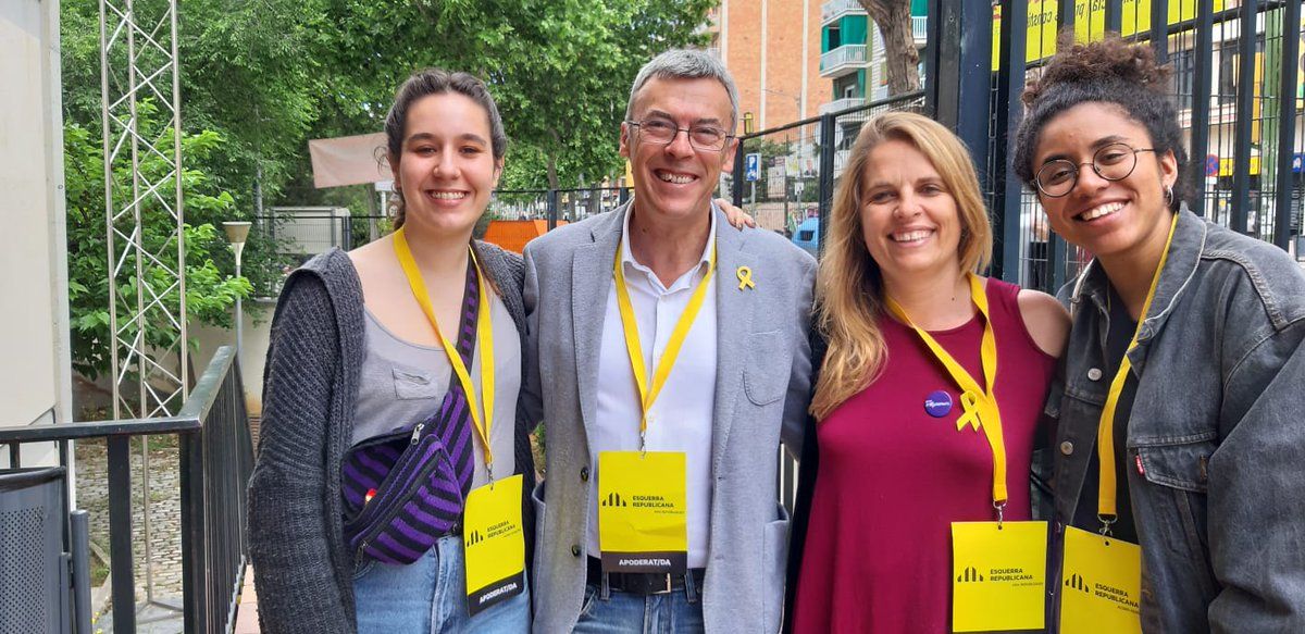 Francesc Teixidó i membres del seu equip, durant la jornada electoral. Foto: ERC