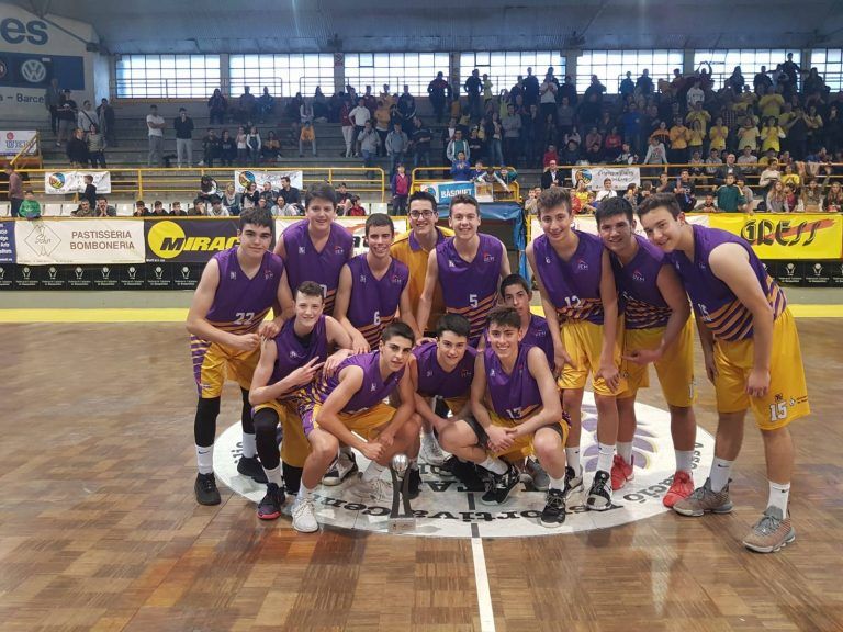 Los ganadores. Foto: UE Mataró