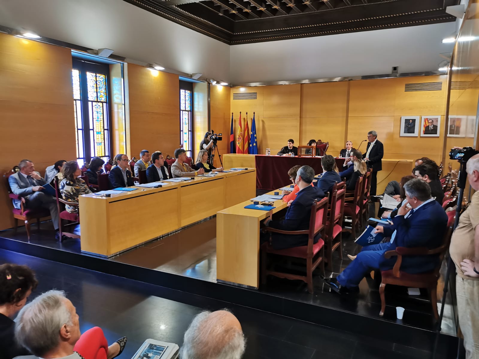 El Pleno de constitución del nuevo ayuntamiento. Foto: R.G.