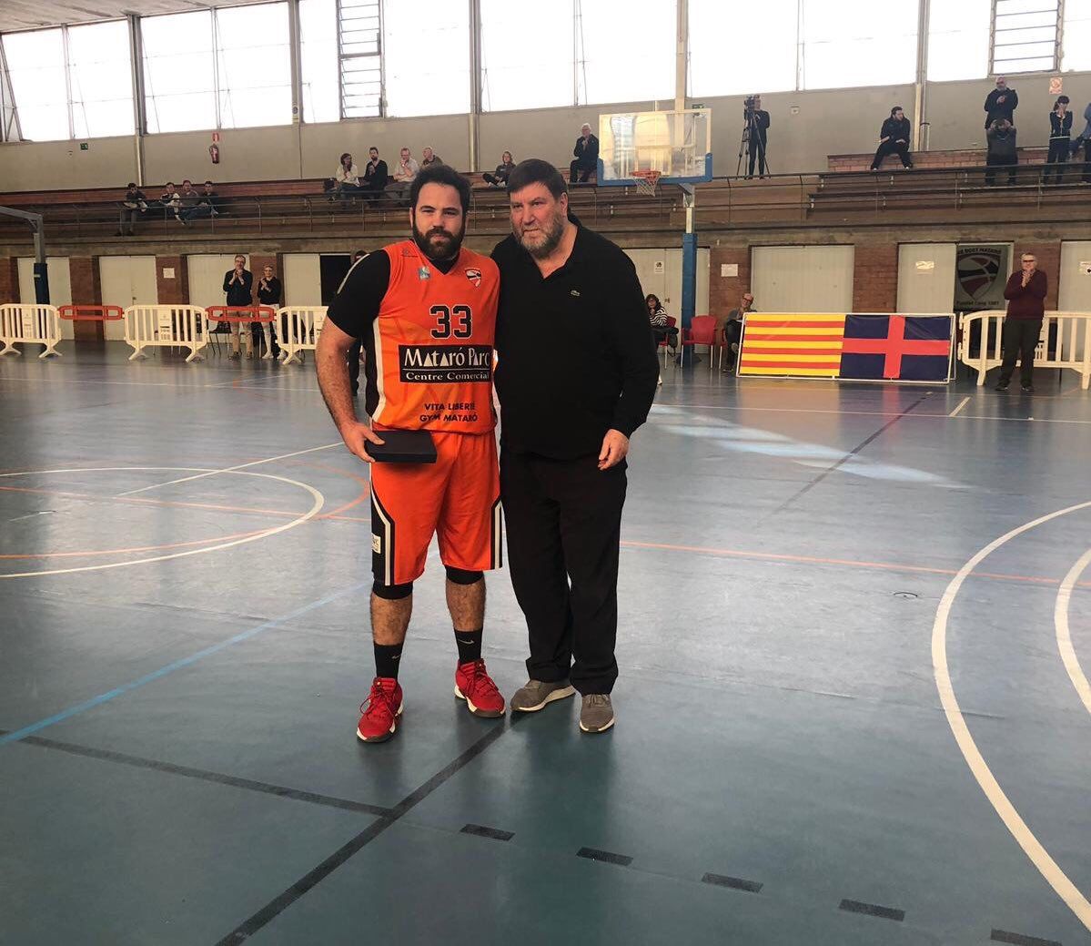 Navarro en l'adéu del jugador Marc Forcada.