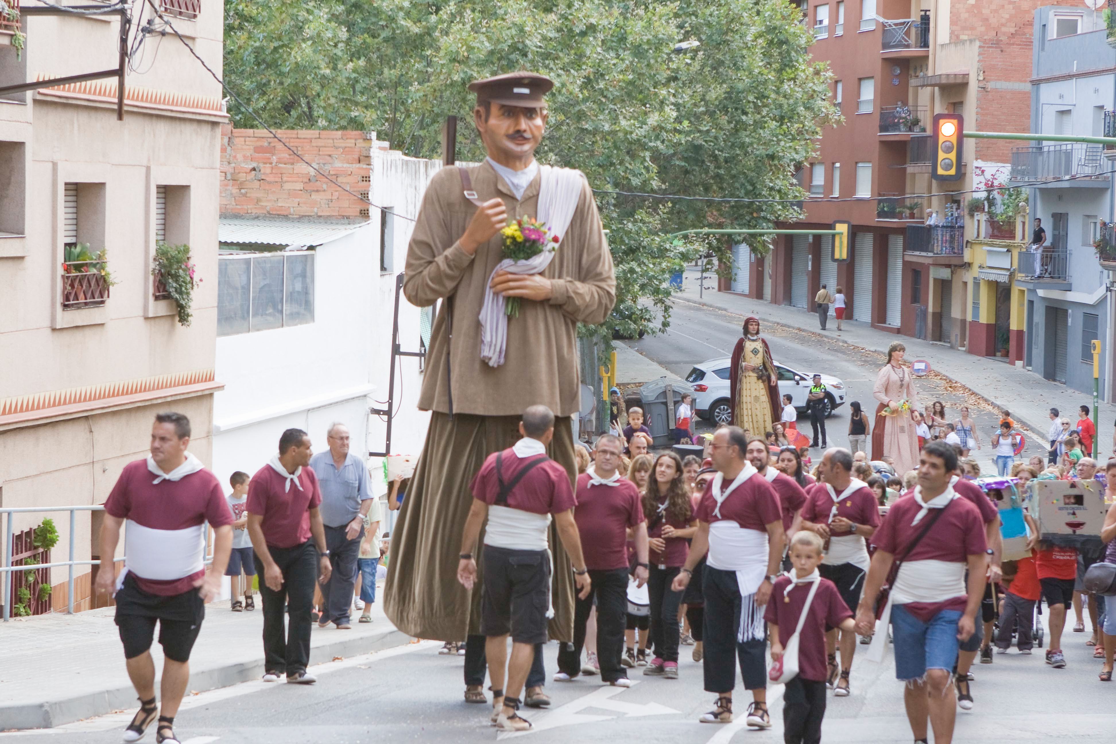 En Guardavinyes, anfitrión del pasacalle de gigantes