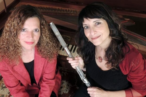 Montserrat Gascón y Marina Rodríguez