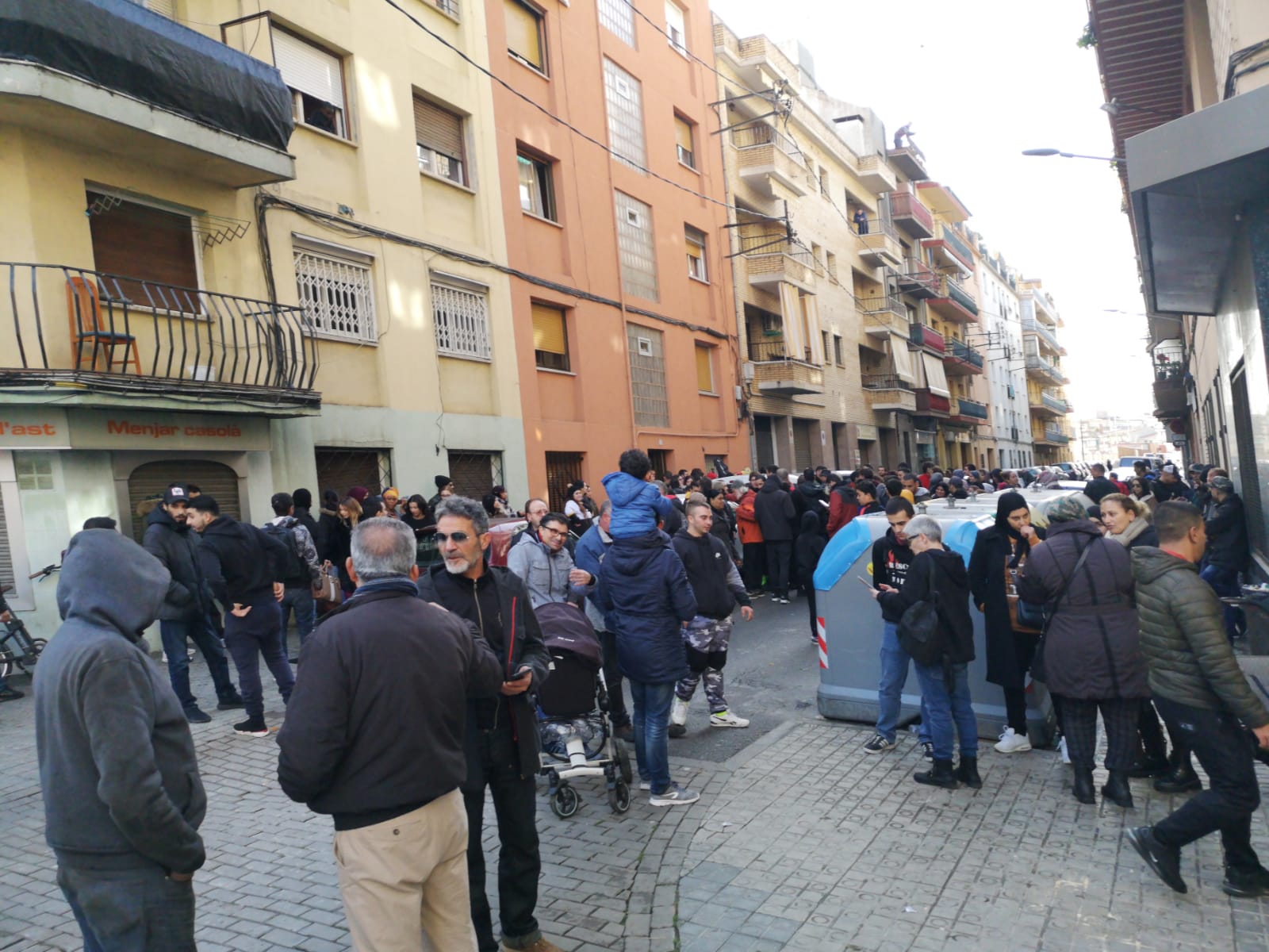 Imatge del carrer Marathon durant el segon desnonament.