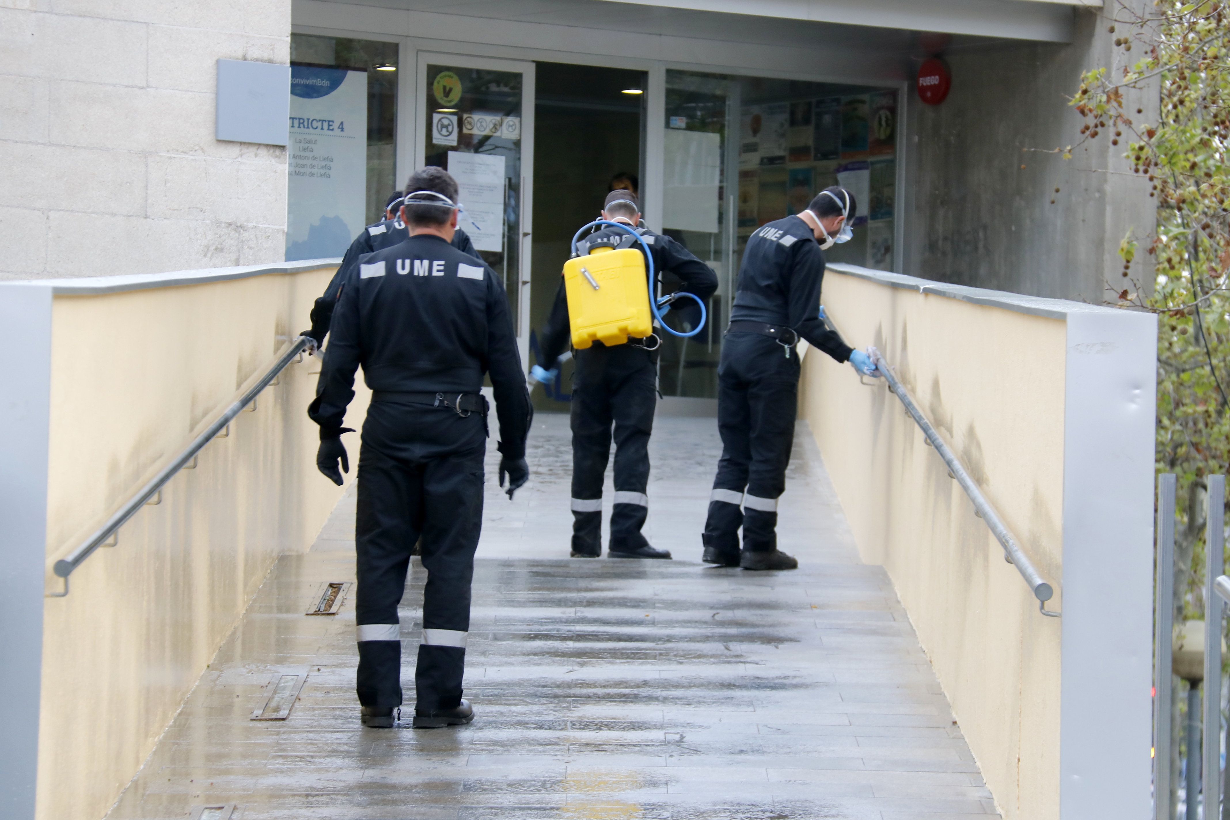La Unidad Militar de Emergencias, en Badalona. Foto: ACN