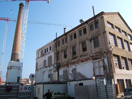La nau del carrer Pasqual Madoz