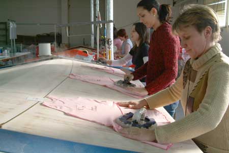 Unas trabajadoras de la empresa Star Textil Unas trabajadoras de la empresa Star Textil