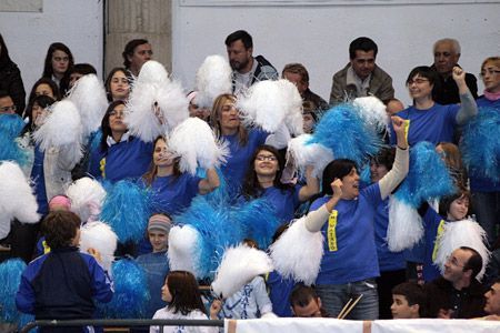 Las fieles seguidoras mataronines mostraron una coreografía que estrenaron en Pamplona Las fieles seguidoras mataronines mostraron una coreografía que estrenaron en Pamplona