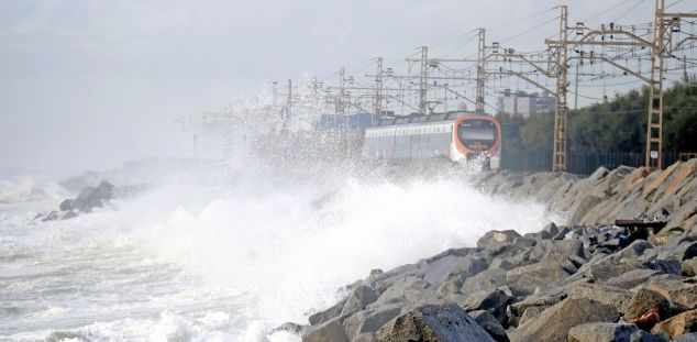 Foto d'arxiu d'un tren de rodalies entre Mataró i Vilassar Foto d'arxiu d'un tren de rodalies entre Mataró i Vilassar