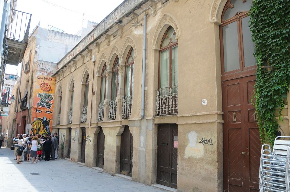 L'edifici de Can Cruzate, que serà adquirit en la seva totalitat per l'Ajuntament