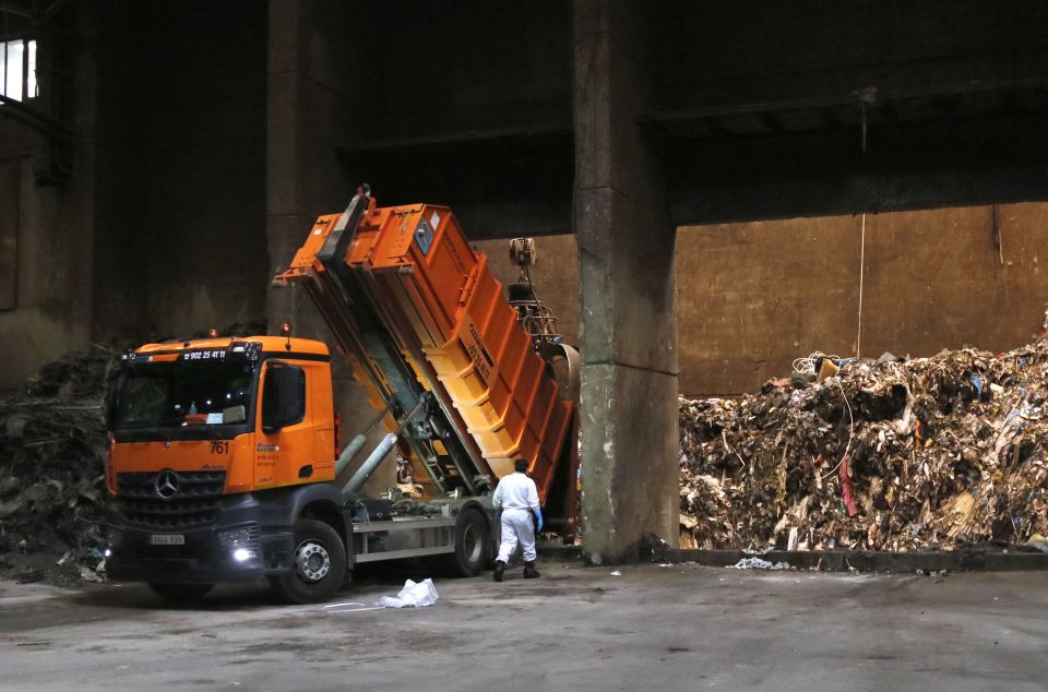 La incineradora de Mataró treballa a ple rendiment.
