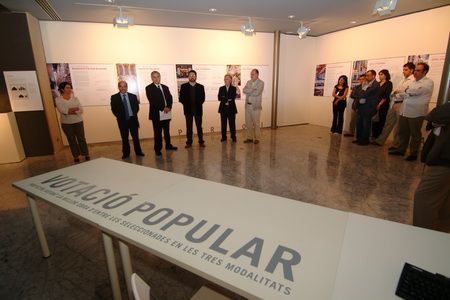 Un moment de la inauguració dels premis 2004