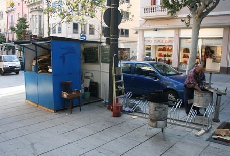 Unas de las muchas paradas de castaños del centro