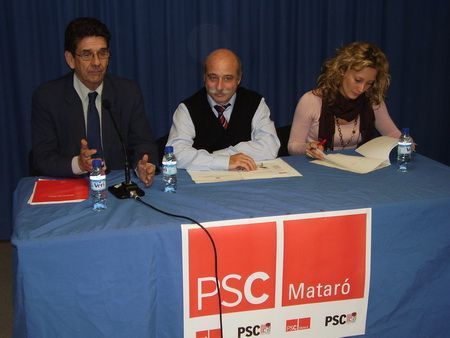 Sala, amb Arcadi Vilert i Anna Barrera
