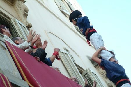 Actuació castellera per Sant Jordi del 2007