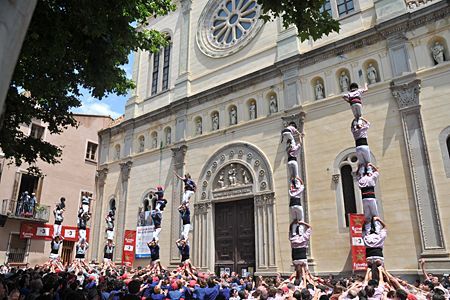 Una imatge de l'actuació de principis de temporada davant Santa Maria