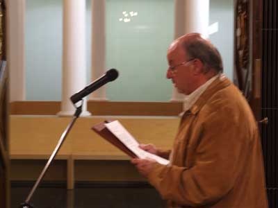 Barri durant la seva intervenció al ple