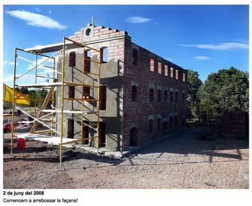 La fàbrica, en procés de reconstrucció a Santa Fe La fàbrica, en procés de reconstrucció a Santa Fe