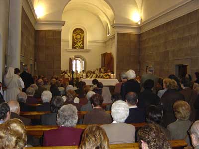 Aspecto de la iglesia de las Tereses esta tarde. Aspecto de la iglesia de las Tereses esta tarde.