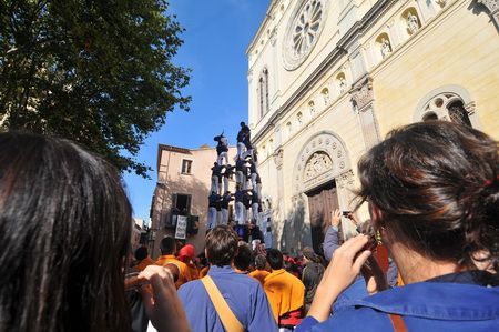 Imatge de la última diada castellera a la plaça Santa Maria