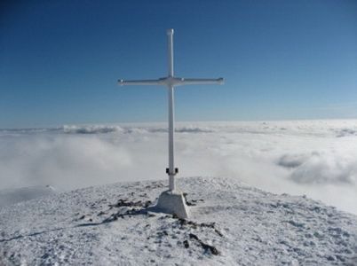 La cumbre del Taga nevado