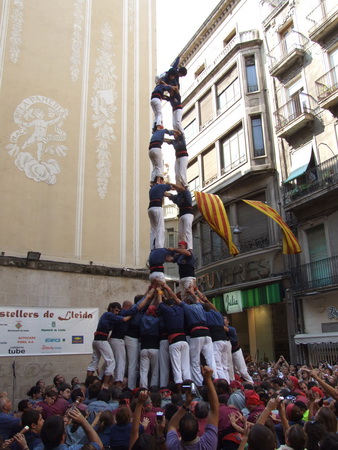 2de8 amb folre a Lleida